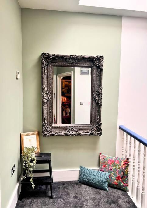 The Sycamore Retreat - Hampstead Лондон Екстериор снимка